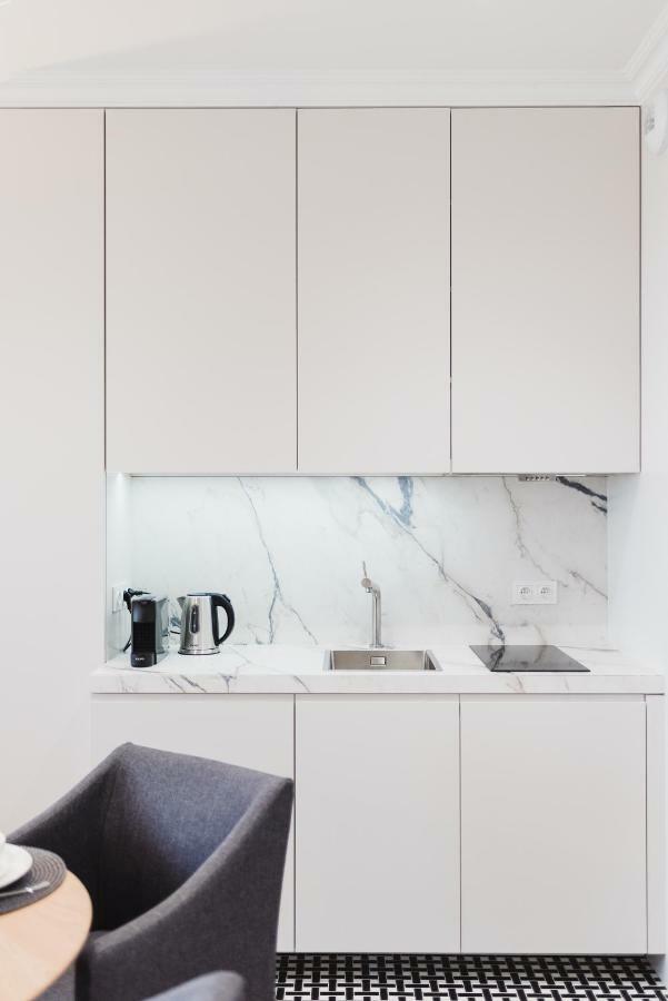 Luxlux Apartments Metro Slodowiec Warsaw Exterior photo